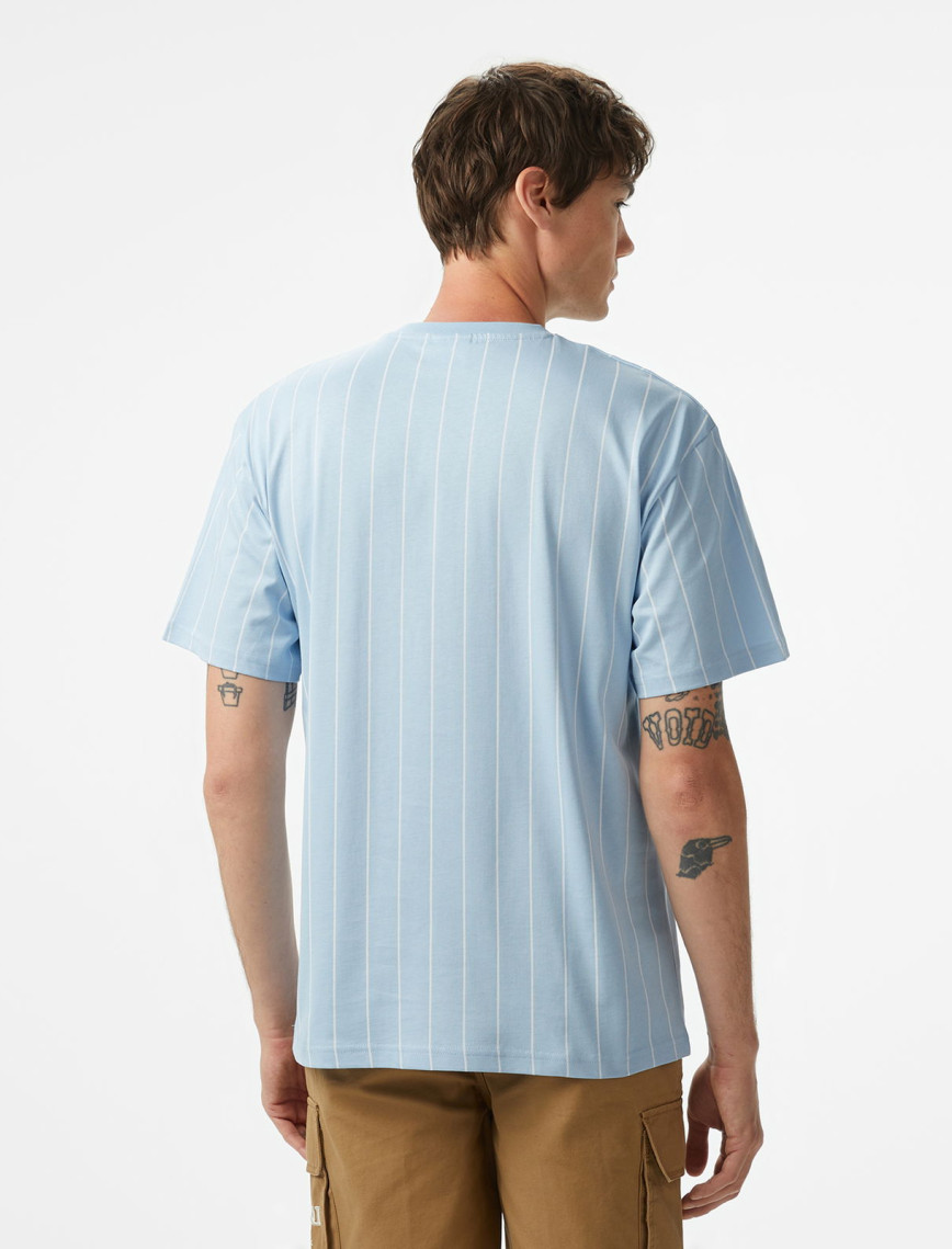 Karl Kani Small Signature Essential Pinstripe Erkek Mavi T-Shirt Karl Kani Small Signature Essential Pinstripe Erkek Mavi T-Shirt