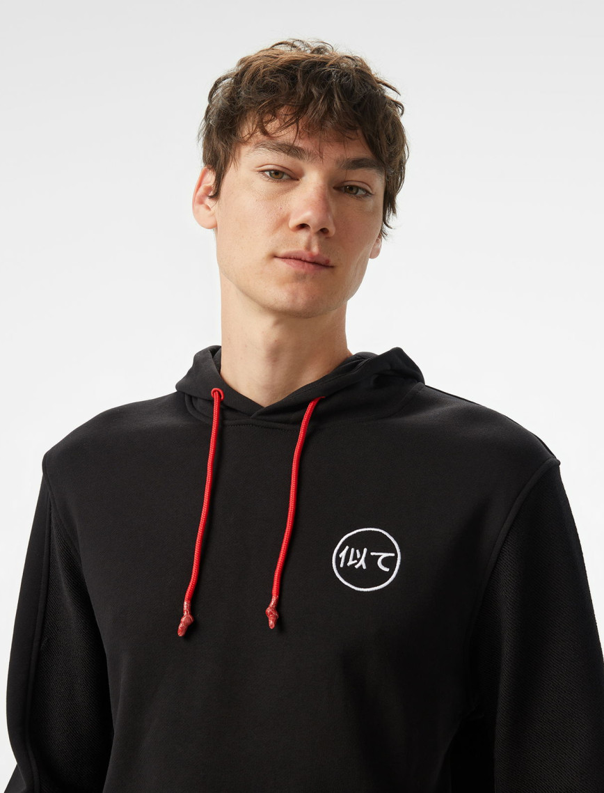 UNITED4 Motto Erkek Siyah Hoodie UNITED4 Motto Erkek Siyah Hoodie