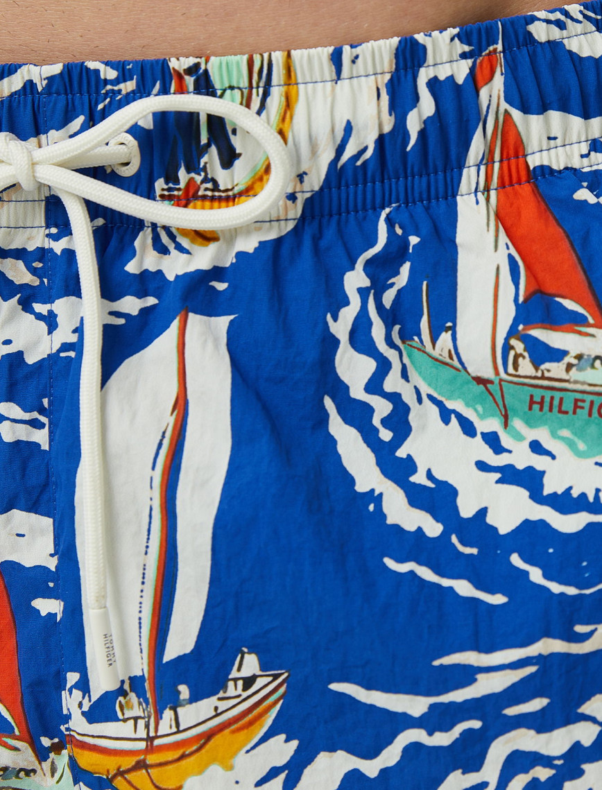 Tommy Hilfiger Regular Fit Cepli Erkek Mavi Mayo Tommy Hilfiger Regular Fit Cepli Erkek Mavi Mayo