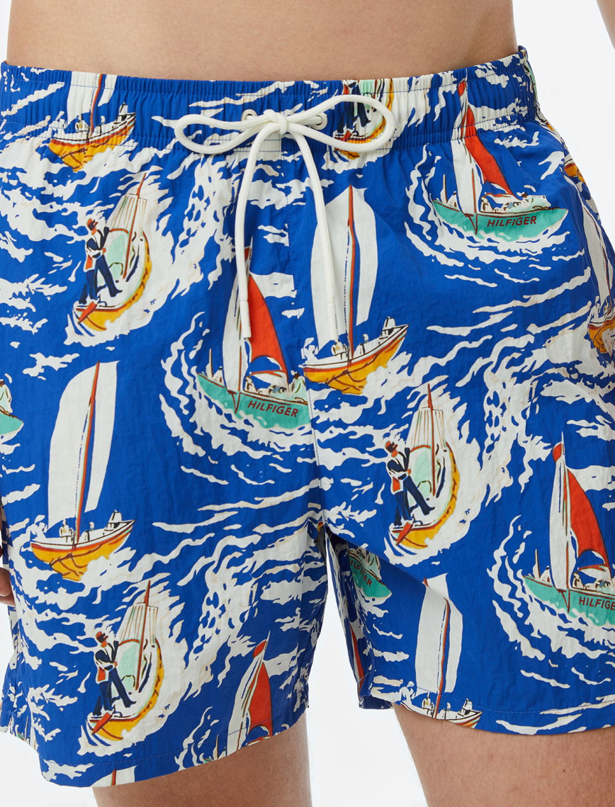 Tommy Hilfiger Regular Fit Cepli Erkek Mavi Mayo Tommy Hilfiger Regular Fit Cepli Erkek Mavi Mayo