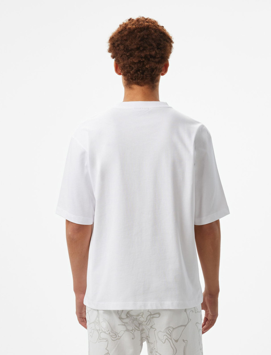 UNITED4 Comfort Erkek Beyaz T-Shirt UNITED4 Comfort Erkek Beyaz T-Shirt