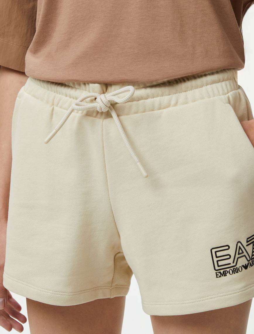 Emporio Armani Kadın Bej Şort Emporio Armani Kadın Bej Şort