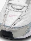 Nike Initiator Kadın Beyaz Koşu Ayakkabısı Nike Initiator Kadın Beyaz Koşu Ayakkabısı