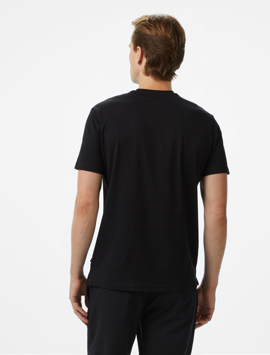 Nautica Erkek Siyah Regular Fit Baskılı T-Shirt Nautica Erkek Siyah Regular Fit Baskılı T-Shirt