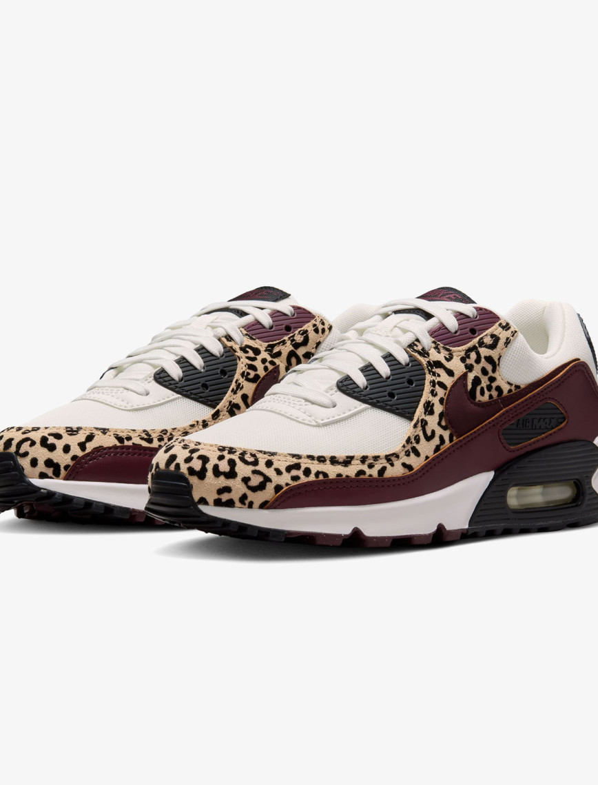 Nike Air Max 90 Kadın Krem Rengi Spor Ayakkabı Nike Air Max 90 Kadın Krem Rengi Spor Ayakkabı