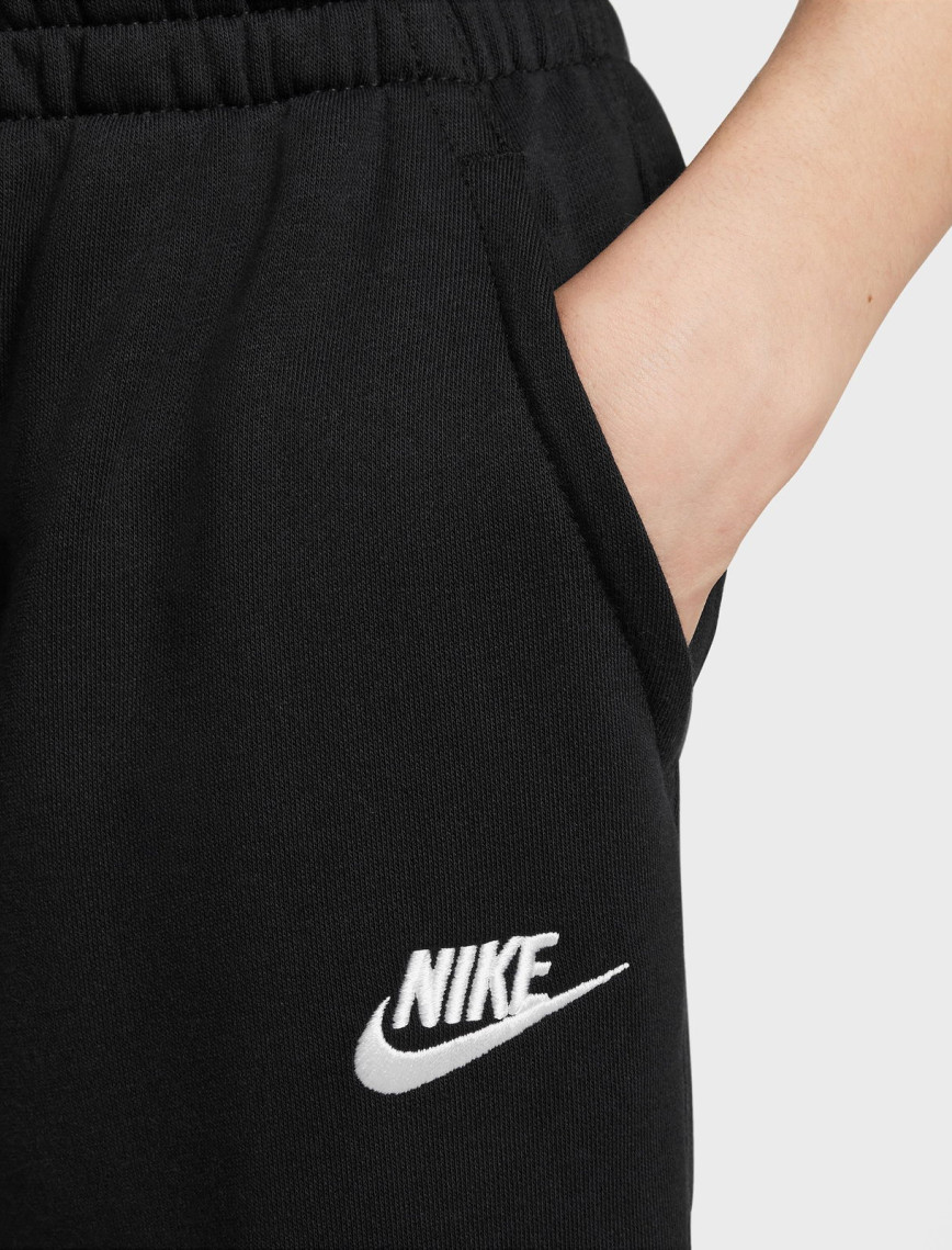 Nike Sportswear Club Fleece Genç Çocuk Siyah Eşofman Altı Nike Sportswear Club Fleece Genç Çocuk Siyah Eşofman Altı