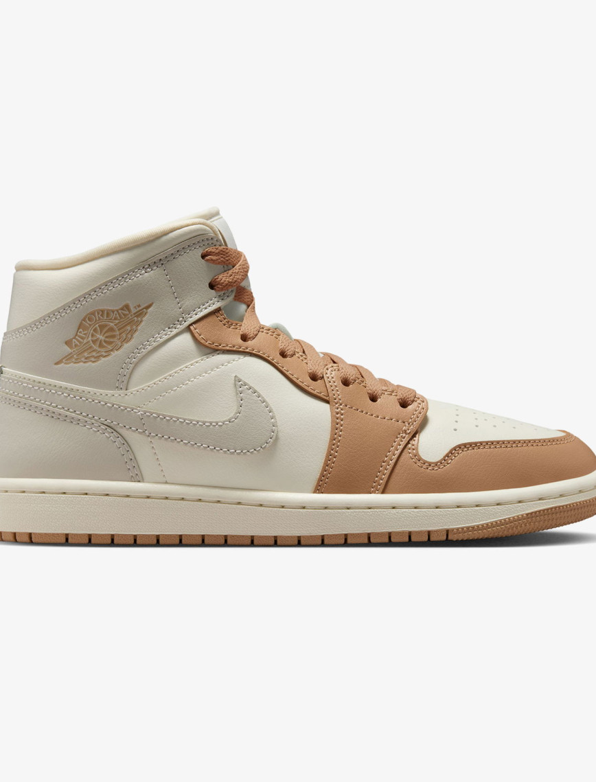 Jordan Air 1 Mid Kadın Bej Spor Ayakkabı Jordan Air 1 Mid Kadın Bej Spor Ayakkabı