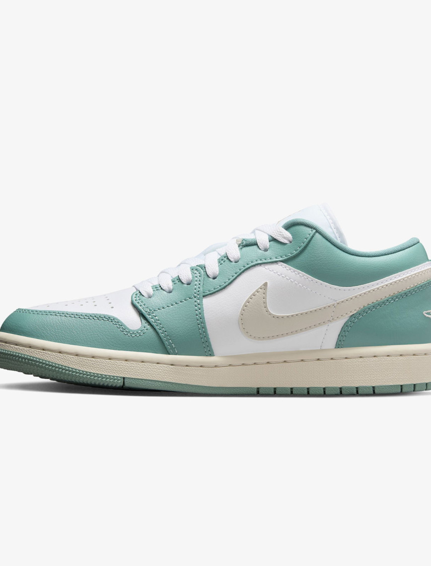 Jordan Air 1 Low Kadın Beyaz Spor Ayakkabı Jordan Air 1 Low Kadın Beyaz Spor Ayakkabı