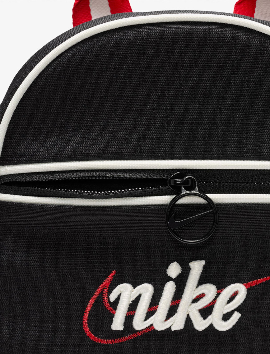 Nike Sportswear Futura 365 Mini Kadın Siyah Sırt Çantası Nike Sportswear Futura 365 Mini Kadın Siyah Sırt Çantası