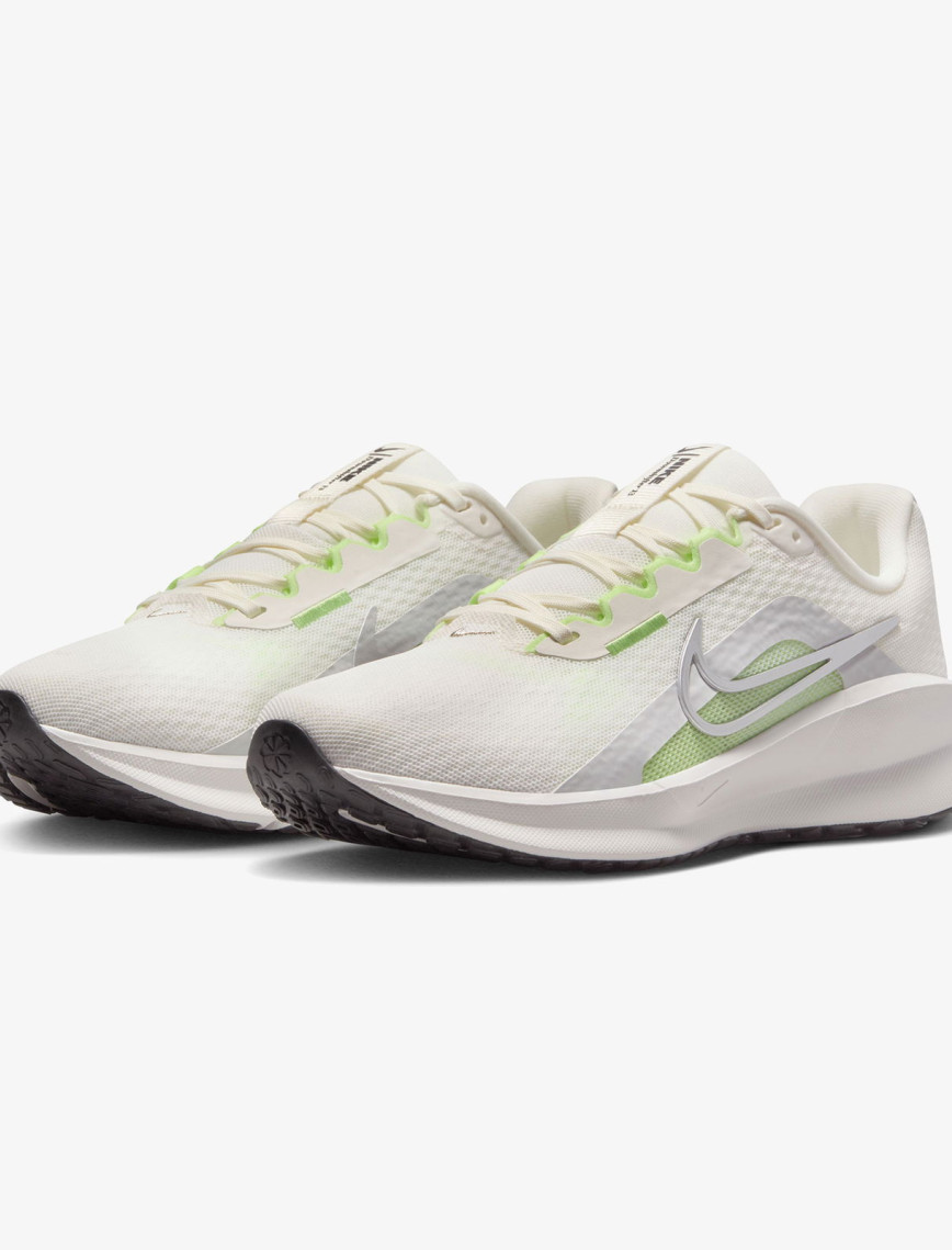 Nike Downshifter 13 Kadın Krem Rengi Koşu Ayakkabısı Nike Downshifter 13 Kadın Krem Rengi Koşu Ayakkabısı