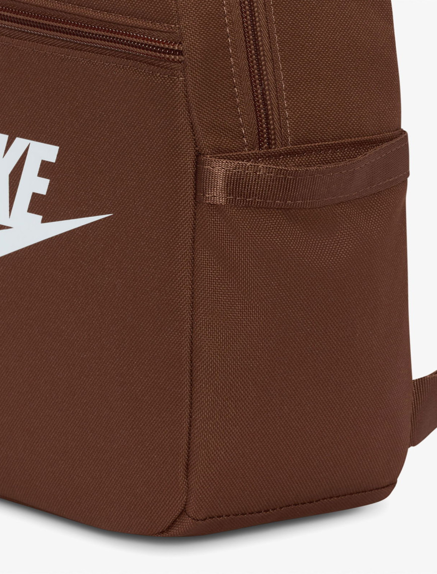 Nike Sportswear Futura 365 Kadın Kahverengi Sırt Çantası Nike Sportswear Futura 365 Kadın Kahverengi Sırt Çantası