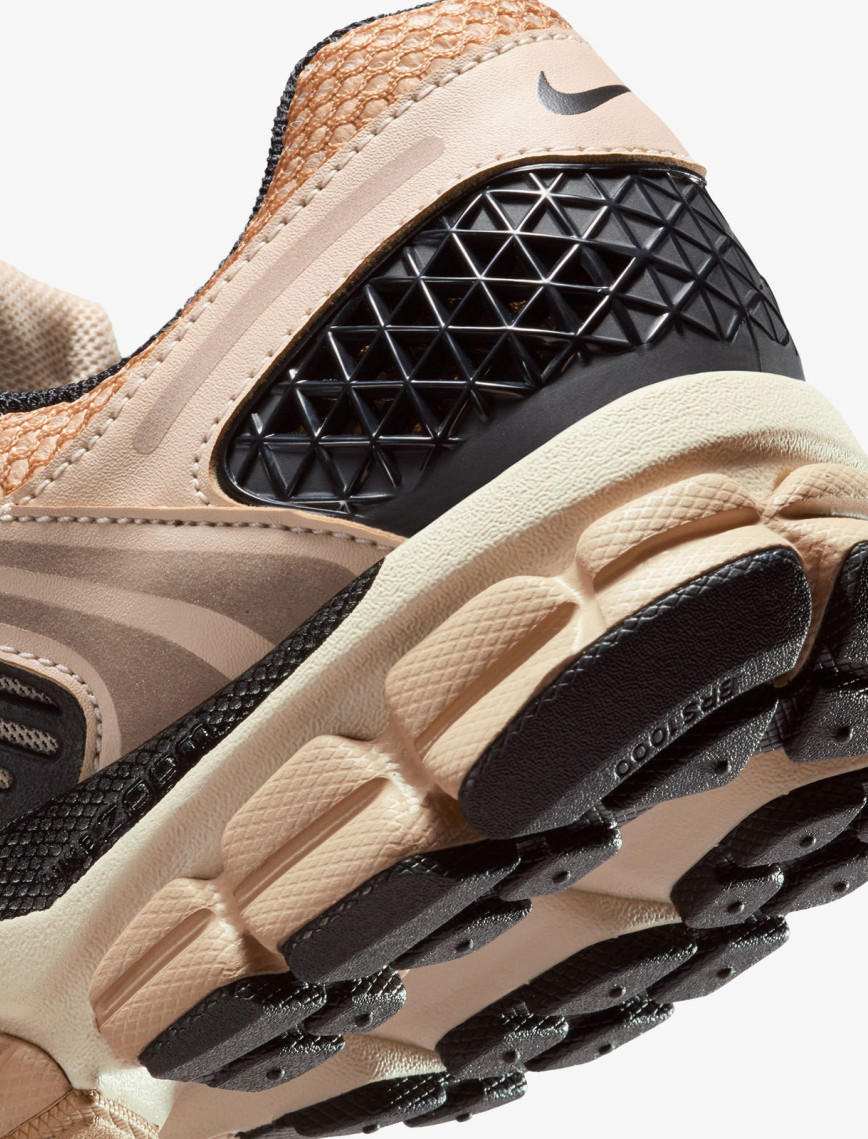 Nike Zoom Vomero 5 Kadın Bej Spor Ayakkabı Nike Zoom Vomero 5 Kadın Bej Spor Ayakkabı