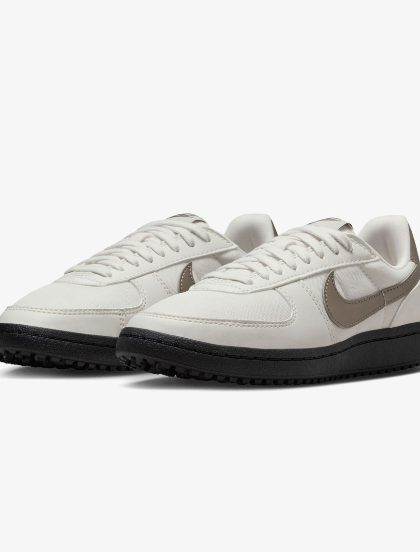 Nike Field General Kadın Krem Rengi Spor Ayakkabı Nike Field General Kadın Krem Rengi Spor Ayakkabı
