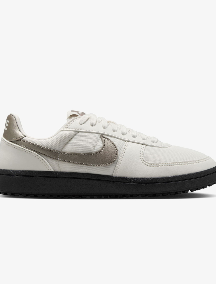 Nike Field General Kadın Krem Rengi Spor Ayakkabı Nike Field General Kadın Krem Rengi Spor Ayakkabı