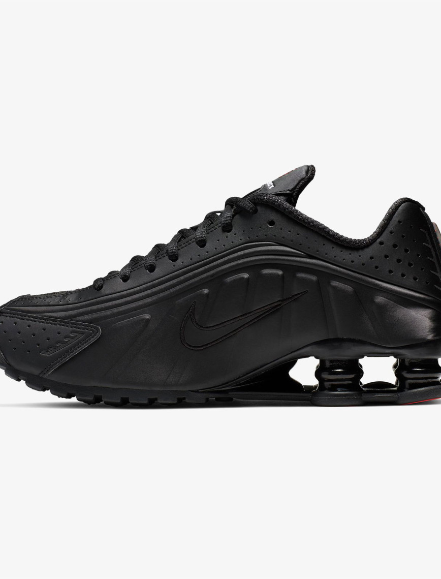 Nike Shox R4 Kadın Siyah Spor Ayakkabı Nike Shox R4 Kadın Siyah Spor Ayakkabı