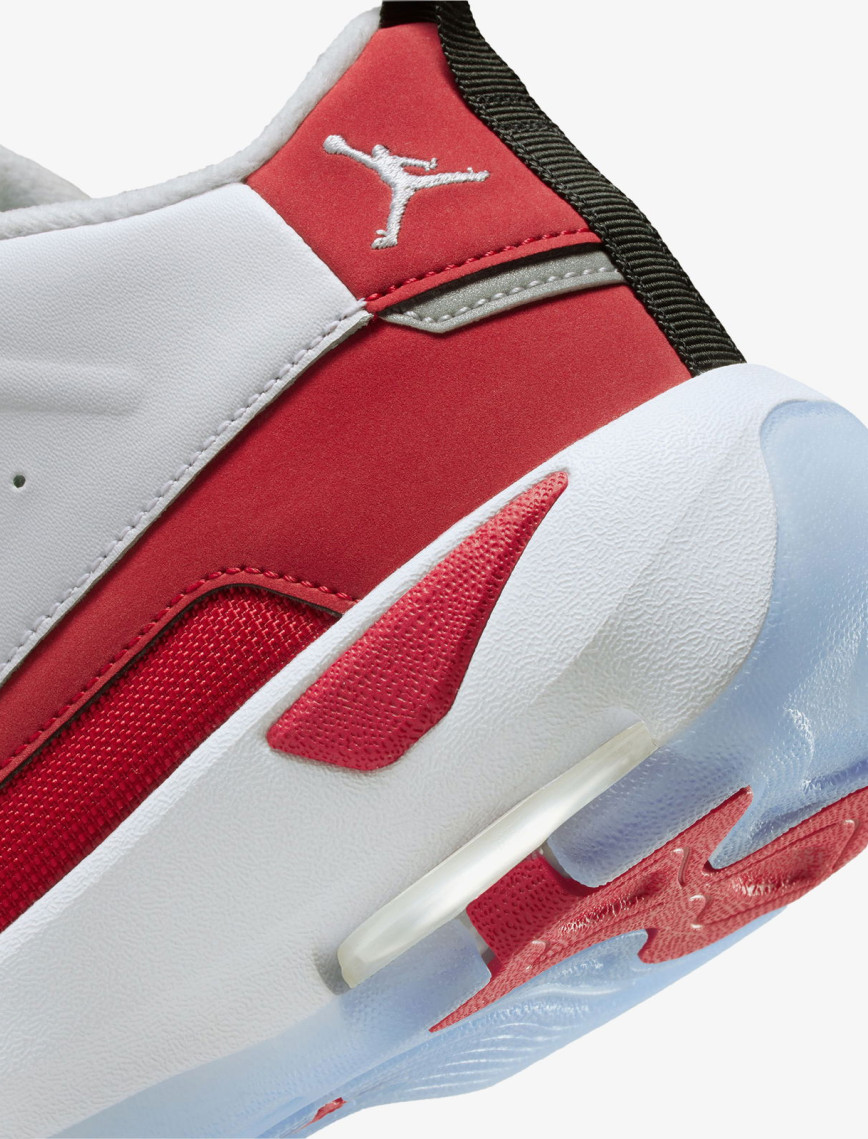 Jordan Max Aura 7 Genç Çocuk Beyaz Spor Ayakkabı Jordan Max Aura 7 Genç Çocuk Beyaz Spor Ayakkabı