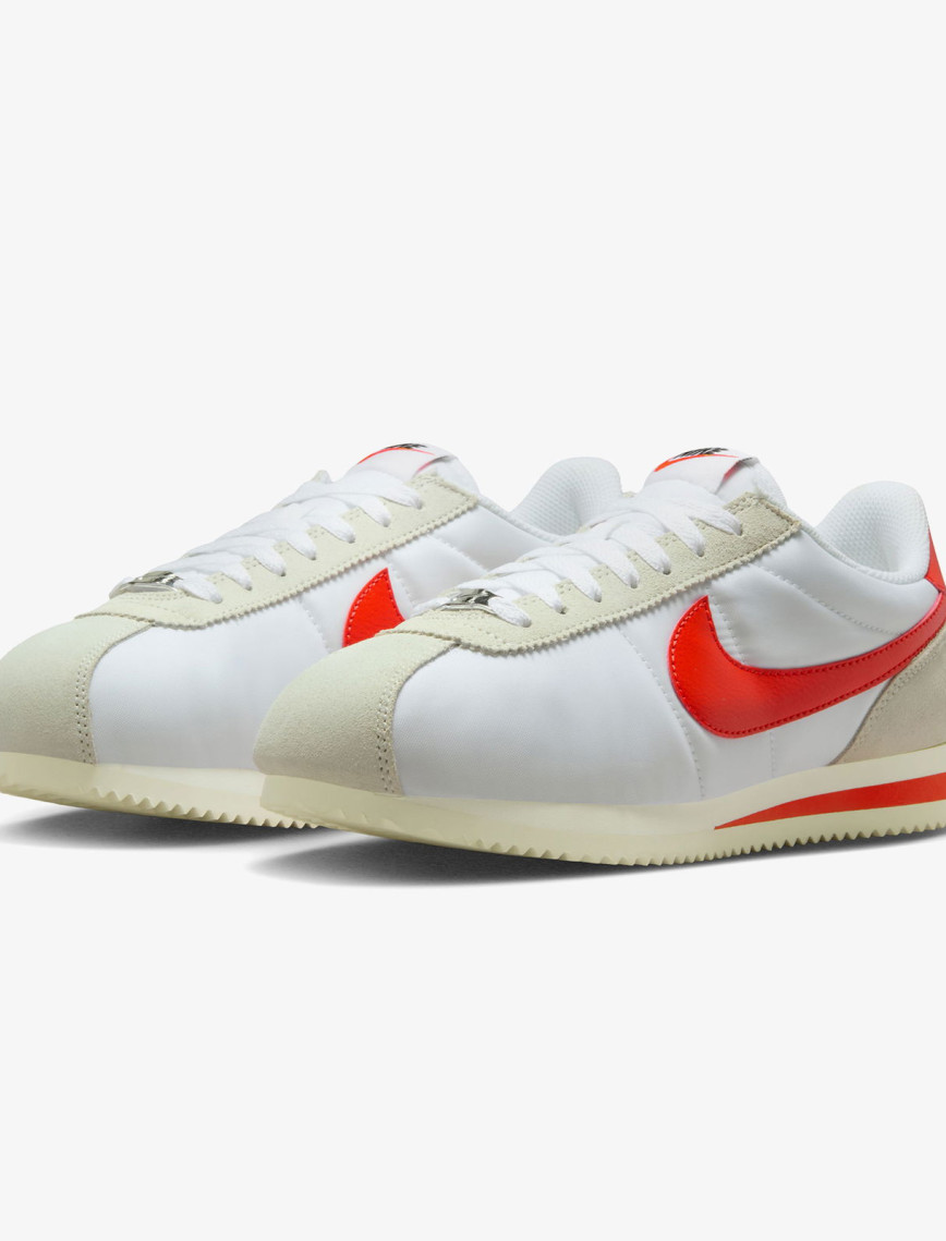 Nike Cortez Kadın Beyaz Spor Ayakkabı Nike Cortez Kadın Beyaz Spor Ayakkabı