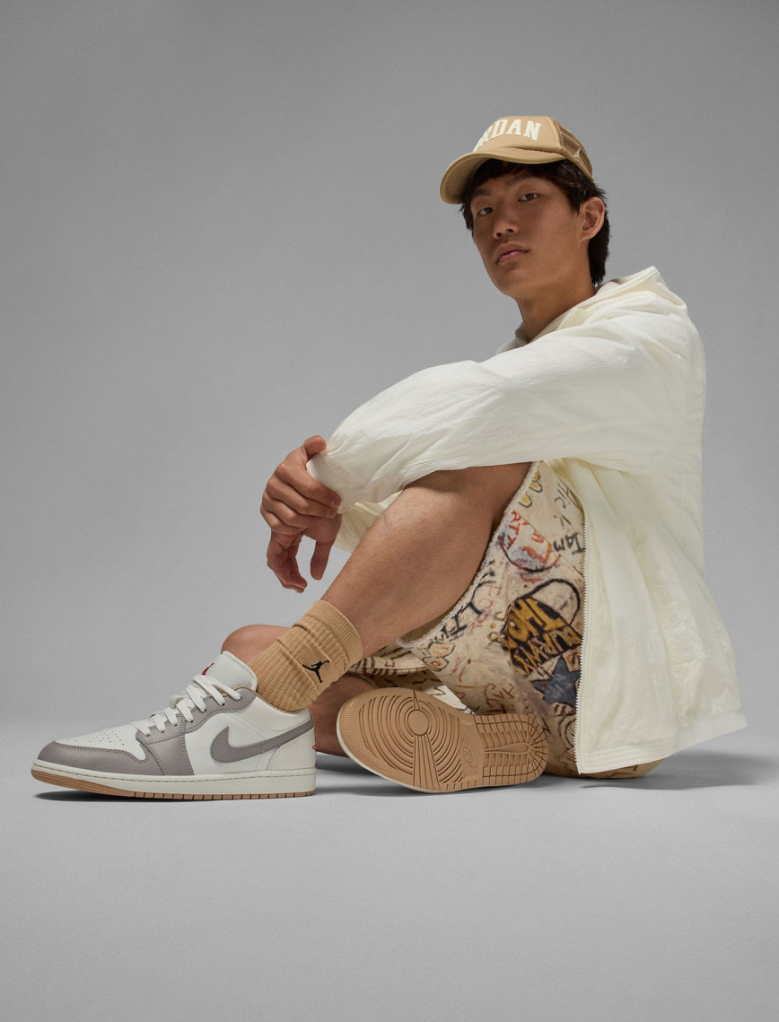 Jordan Air 1 Low Erkek Krem Rengi Spor Ayakkabı