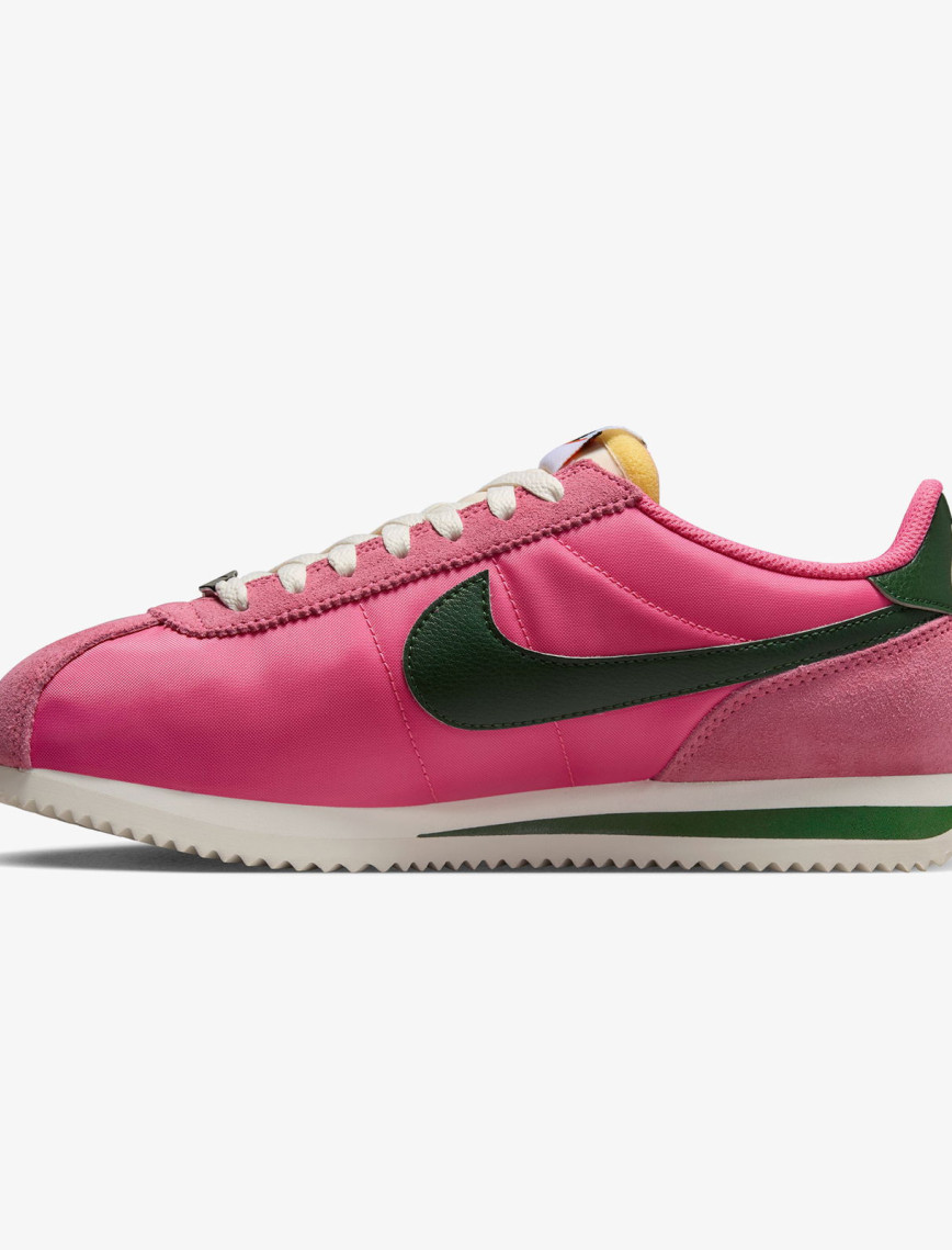 Nike Cortez Kadın Pembe Spor Ayakkabı Nike Cortez Kadın Pembe Spor Ayakkabı