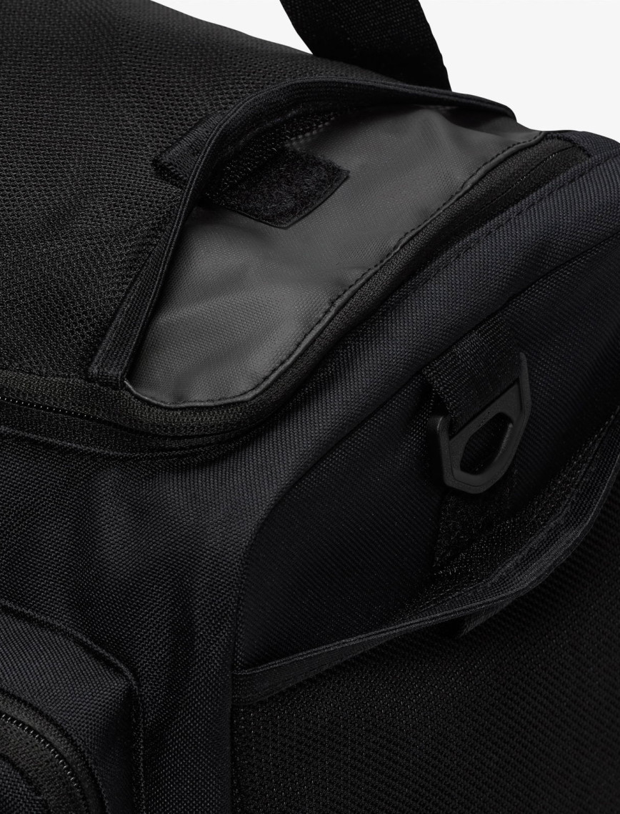 Nike Utility Power 2.0 Erkek Siyah Spor Çantası Nike Utility Power 2.0 Erkek Siyah Spor Çantası