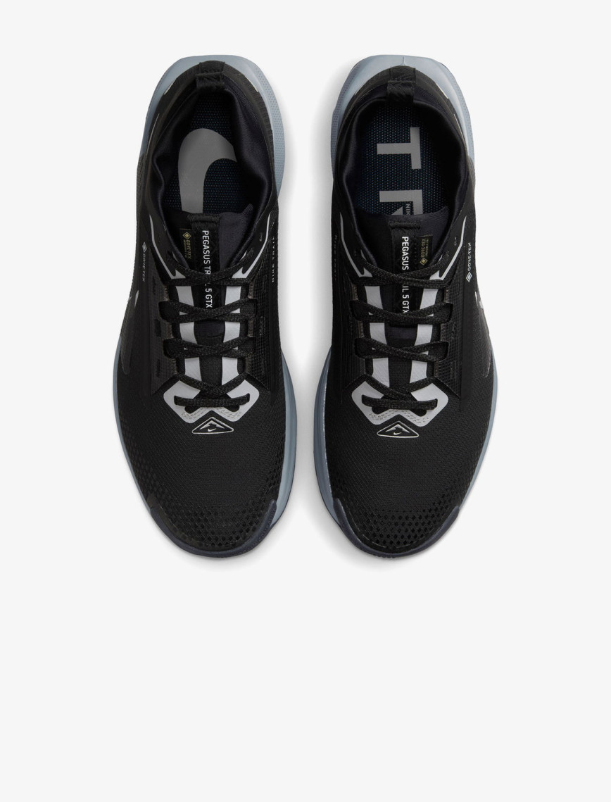 Nike Pegasus Trail 5 Gore-Tex Erkek Siyah Koşu Ayakkabısı Nike Pegasus Trail 5 Gore-Tex Erkek Siyah Koşu Ayakkabısı