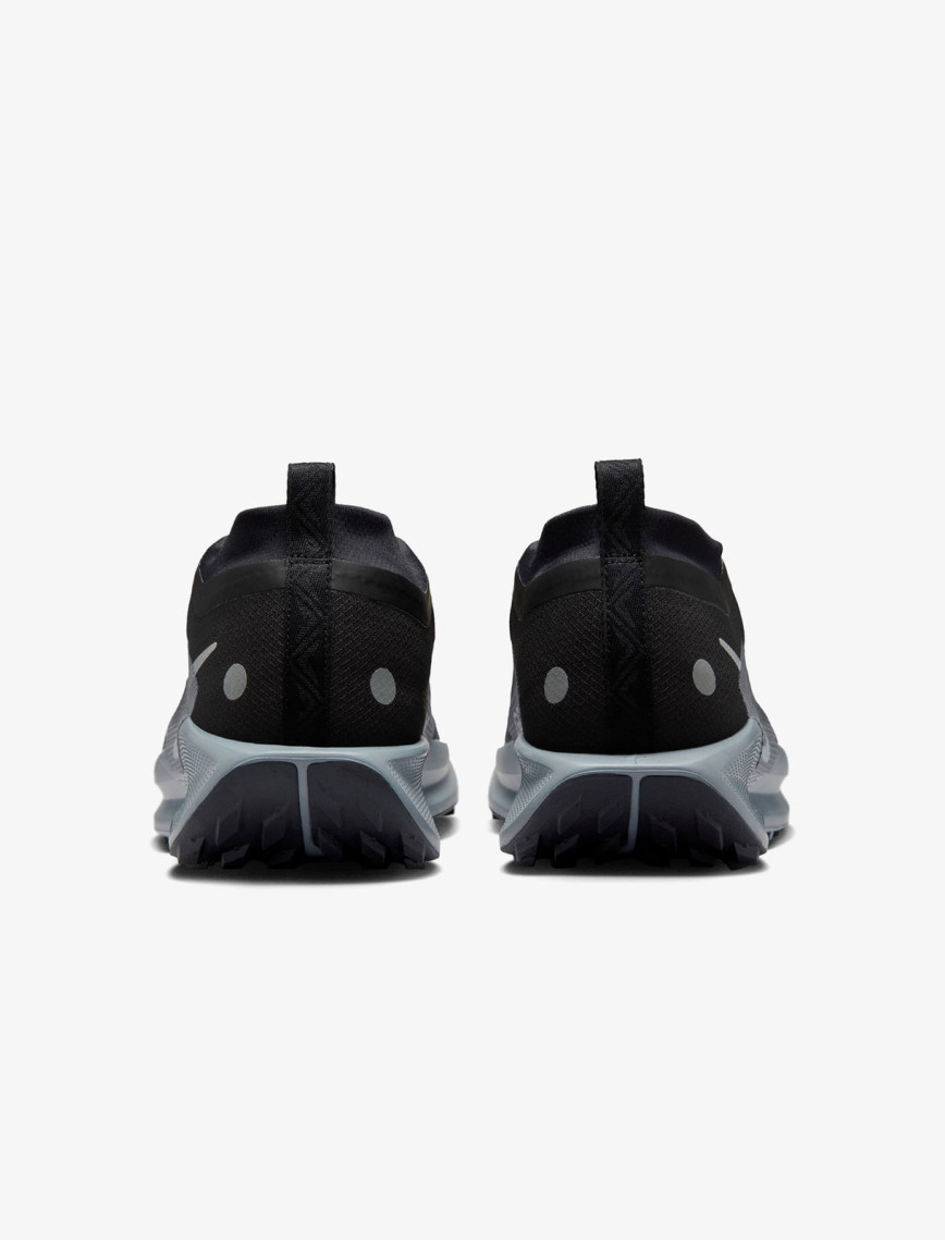 Nike Pegasus Trail 5 Gore-Tex Erkek Siyah Koşu Ayakkabısı Nike Pegasus Trail 5 Gore-Tex Erkek Siyah Koşu Ayakkabısı