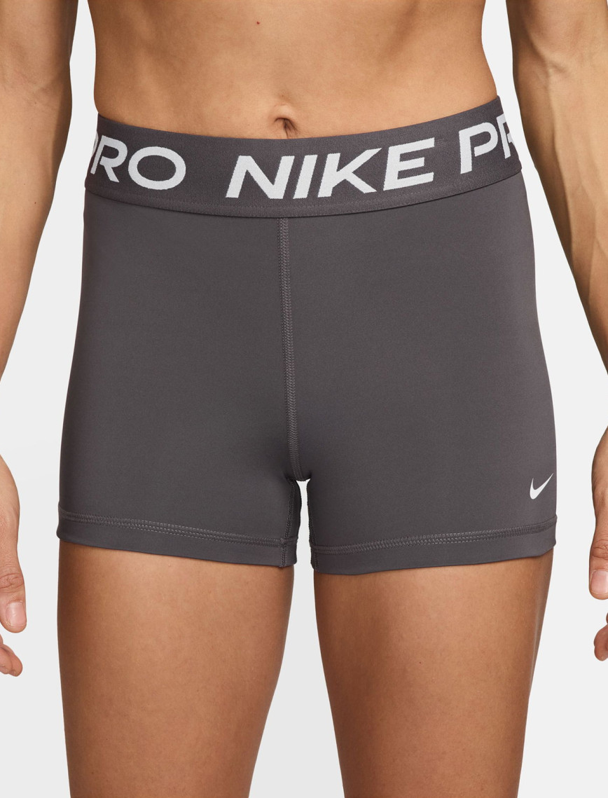 Nike Pro 365 8cm Kadın Siyah Şort Nike Pro 365 8cm Kadın Siyah Şort