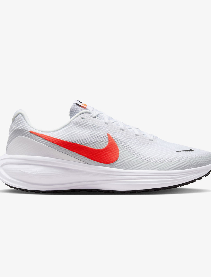 Nike Revolution 8 Erkek Beyaz Koşu Ayakkabısı Nike Revolution 8 Erkek Beyaz Koşu Ayakkabısı
