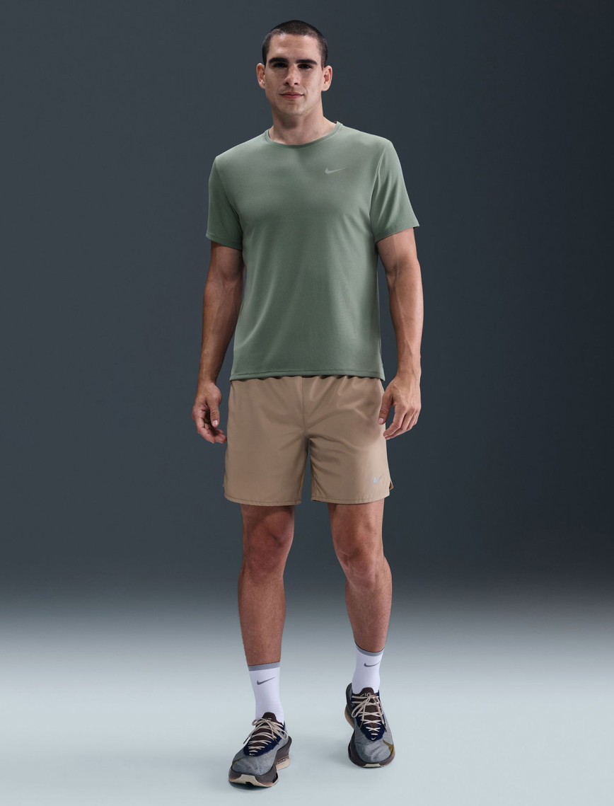 Nike Dri-Fit Miler Erkek Siyah T-Shirt Nike Dri-Fit Miler Erkek Siyah T-Shirt