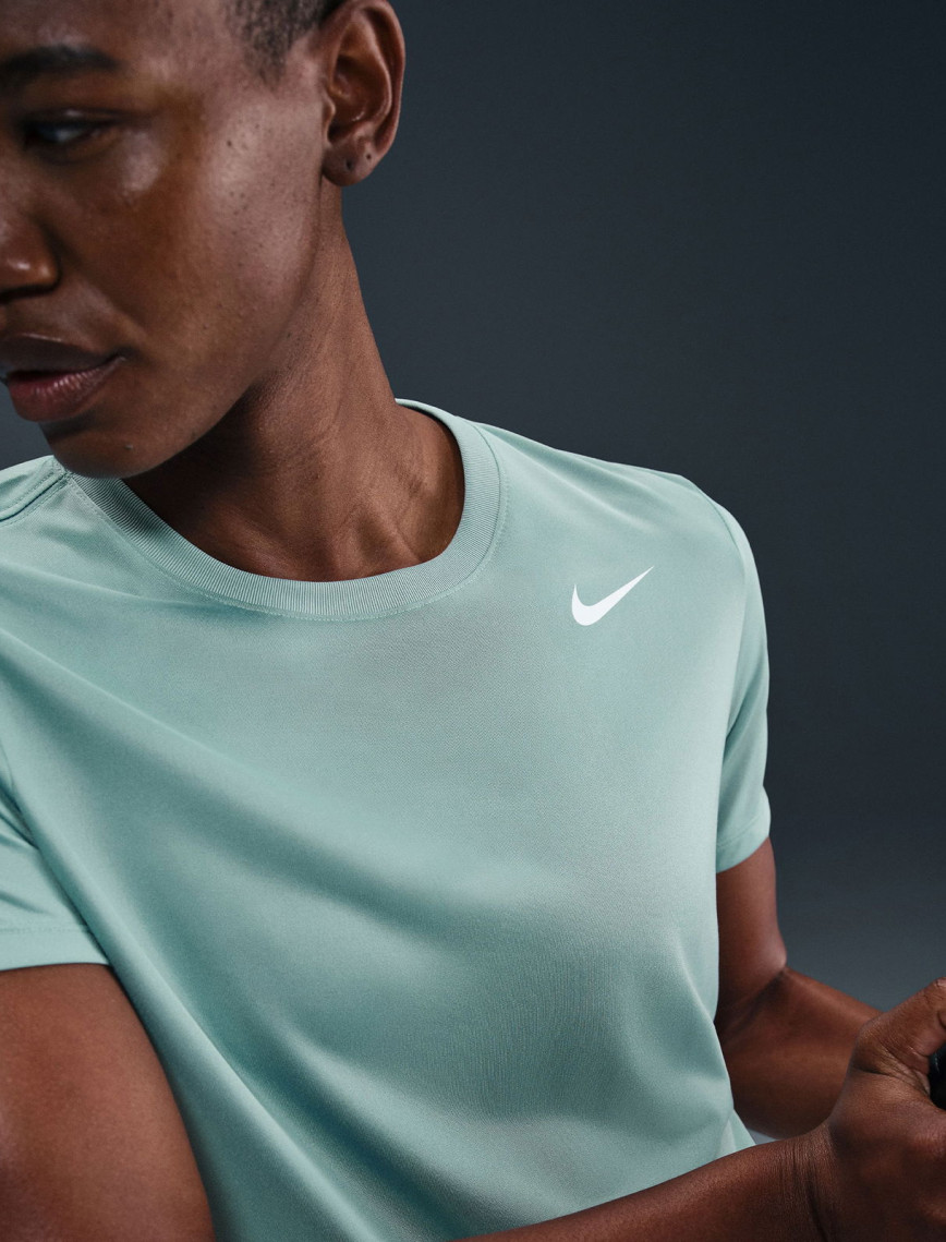 Nike Dri-Fit Kadın Yeşil T-Shirt Nike Dri-Fit Kadın Yeşil T-Shirt