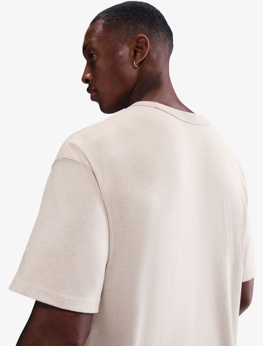 Nike Sportswear Premium Essentials Erkek Krem Rengi T-Shirt Nike Sportswear Premium Essentials Erkek Krem Rengi T-Shirt