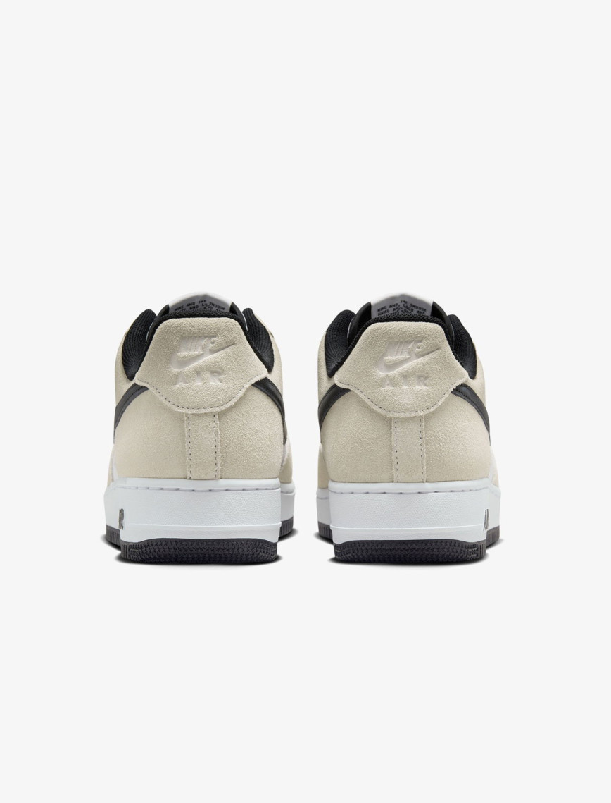 Nike Air Force 1 '07 LV8 Erkek Beyaz Spor Ayakkabı Nike Air Force 1 '07 LV8 Erkek Beyaz Spor Ayakkabı