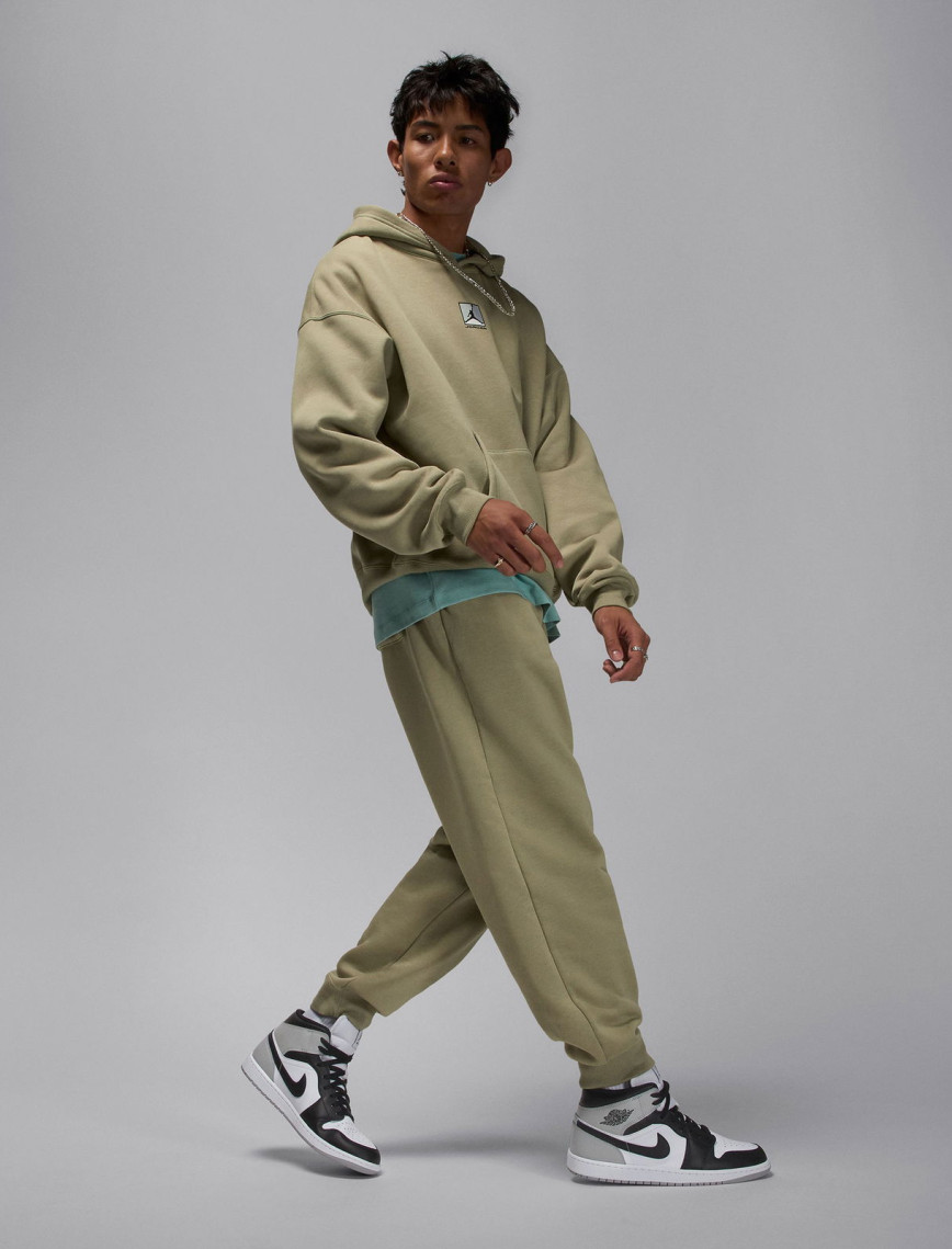 Jordan Air 1 Mid Erkek Beyaz Spor Ayakkabı Jordan Air 1 Mid Erkek Beyaz Spor Ayakkabı