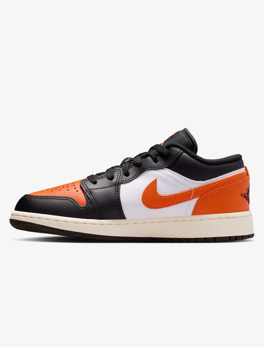 Jordan Air 1 Low Genç Çocuk Siyah Spor Ayakkabı Jordan Air 1 Low Genç Çocuk Siyah Spor Ayakkabı