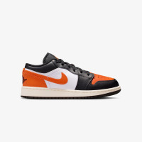 Jordan Air 1 Low Genç Çocuk Siyah Spor Ayakkabı Jordan Air 1 Low Genç Çocuk Siyah Spor Ayakkabı