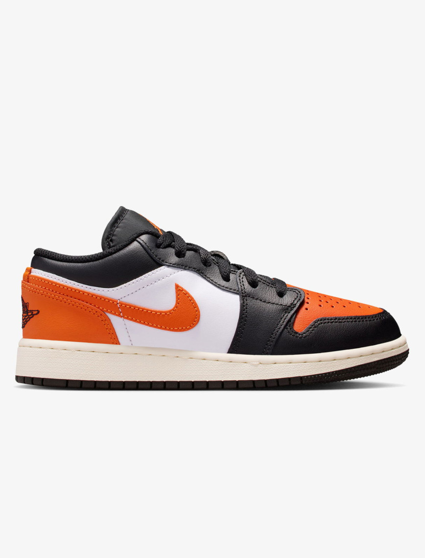 Jordan Air 1 Low Genç Çocuk Siyah Spor Ayakkabı Jordan Air 1 Low Genç Çocuk Siyah Spor Ayakkabı