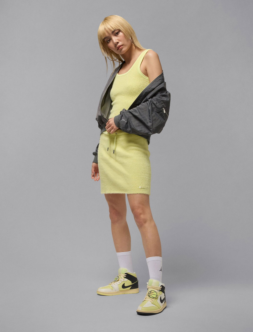 Jordan Air 1 Mid SE Kadın Krem Rengi Spor Ayakkabı Jordan Air 1 Mid SE Kadın Krem Rengi Spor Ayakkabı