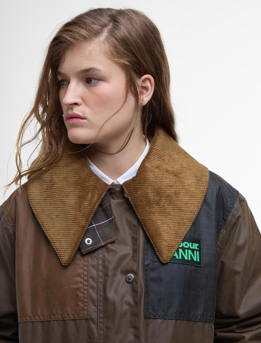 Barbour x GANNI Yağlı Duffle Ceket Barbour x GANNI Yağlı Duffle Ceket