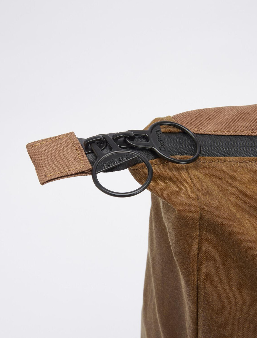 Barbour Field Yağlı Sırt Çantası