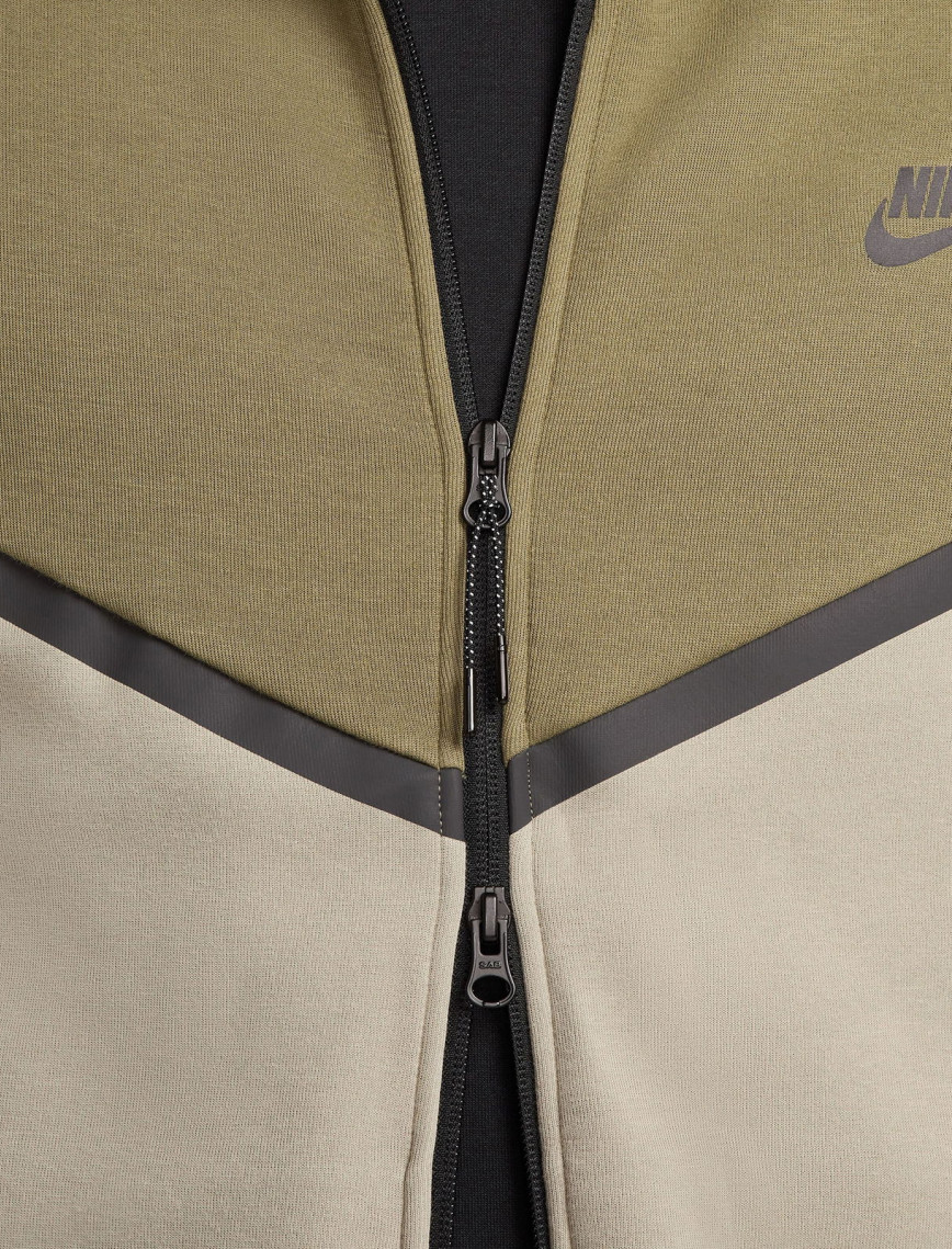 Nike Tech Fleece Erkek Yeşil Yağmurluk Nike Tech Fleece Erkek Yeşil Yağmurluk