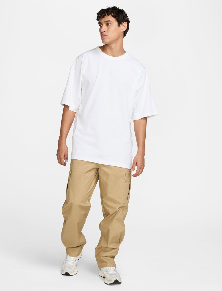 Nike Sportswear Premium Essentials Erkek Beyaz T-Shirt Nike Sportswear Premium Essentials Erkek Beyaz T-Shirt