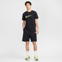 Nike Sportswear Swoosh Erkek Siyah T-Shirt Nike Sportswear Swoosh Erkek Siyah T-Shirt