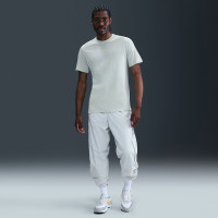 Nike Sportswear Erkek Gri T-Shirt Nike Sportswear Erkek Gri T-Shirt