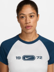 Nike Sportswear Chill Knit Kadın Beyaz T-Shirt Nike Sportswear Chill Knit Kadın Beyaz T-Shirt