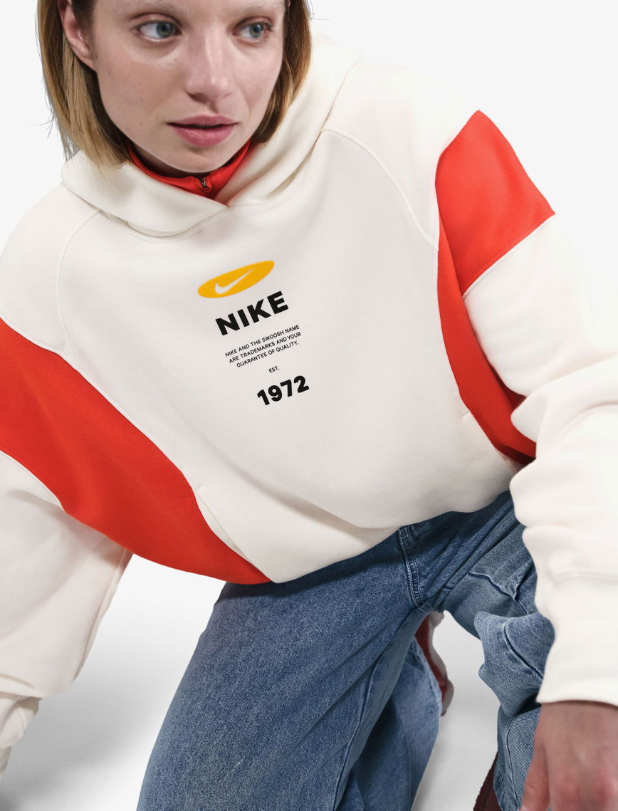 Nike Sportswear Phoenix Fleece Kadın Krem Rengi Sweatshirt Nike Sportswear Phoenix Fleece Kadın Krem Rengi Sweatshirt