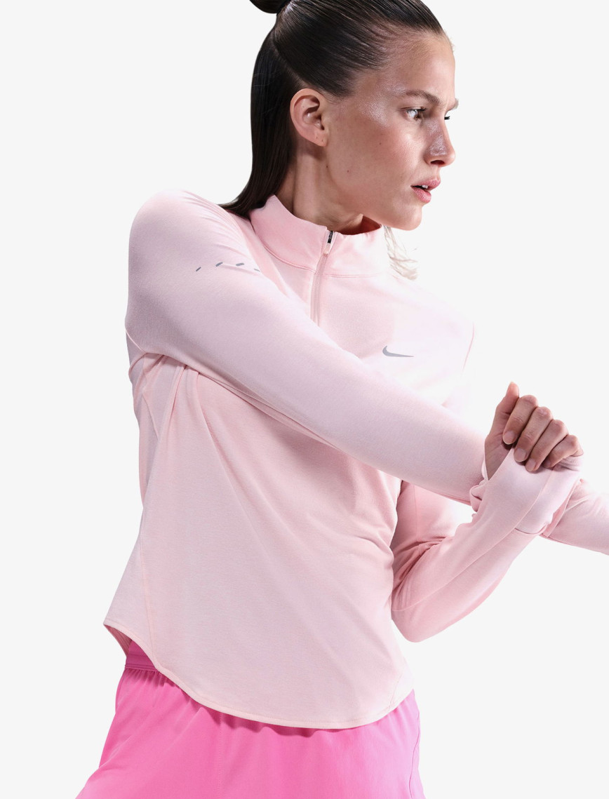 Nike Swift Dri-Fit Kadın Pembe Şort Nike Swift Dri-Fit Kadın Pembe Şort