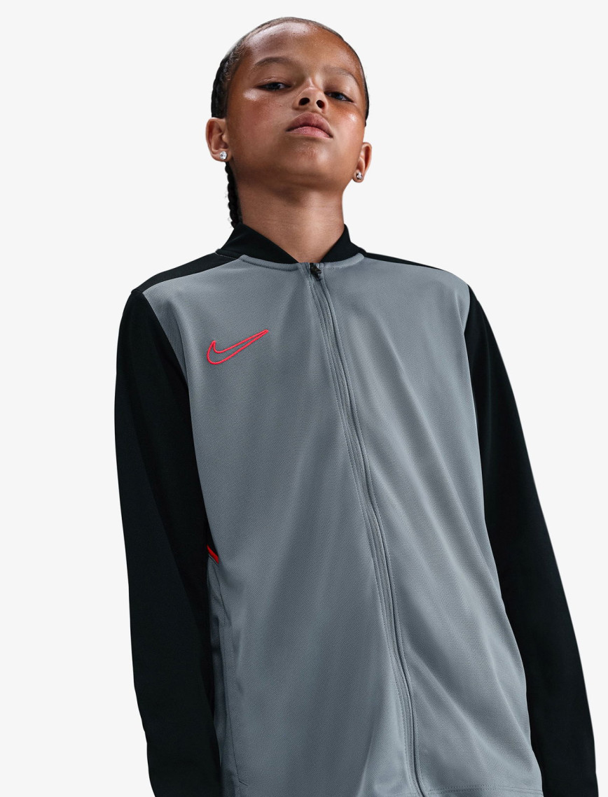 Nike Dri-Fit Academy Genç Çocuk Gri Eşofman Takımı Nike Dri-Fit Academy Genç Çocuk Gri Eşofman Takımı