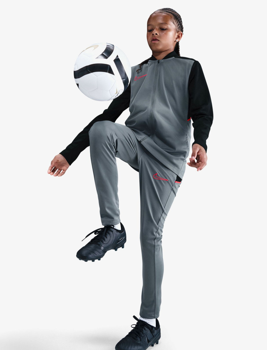 Nike Dri-Fit Academy Genç Çocuk Gri Eşofman Takımı Nike Dri-Fit Academy Genç Çocuk Gri Eşofman Takımı