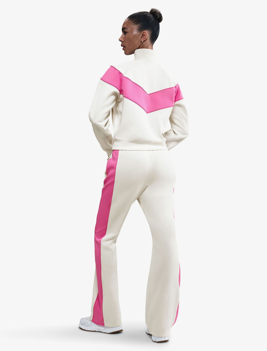 Nike Sportswear Windrunner Poly Kadın Krem Rengi Ceket Nike Sportswear Windrunner Poly Kadın Krem Rengi Ceket