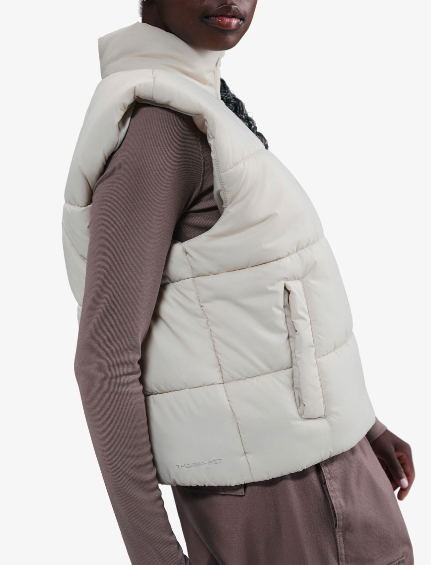 Nike Sportswear Classic Puffer Kadın Krem Rengi Yelek Nike Sportswear Classic Puffer Kadın Krem Rengi Yelek